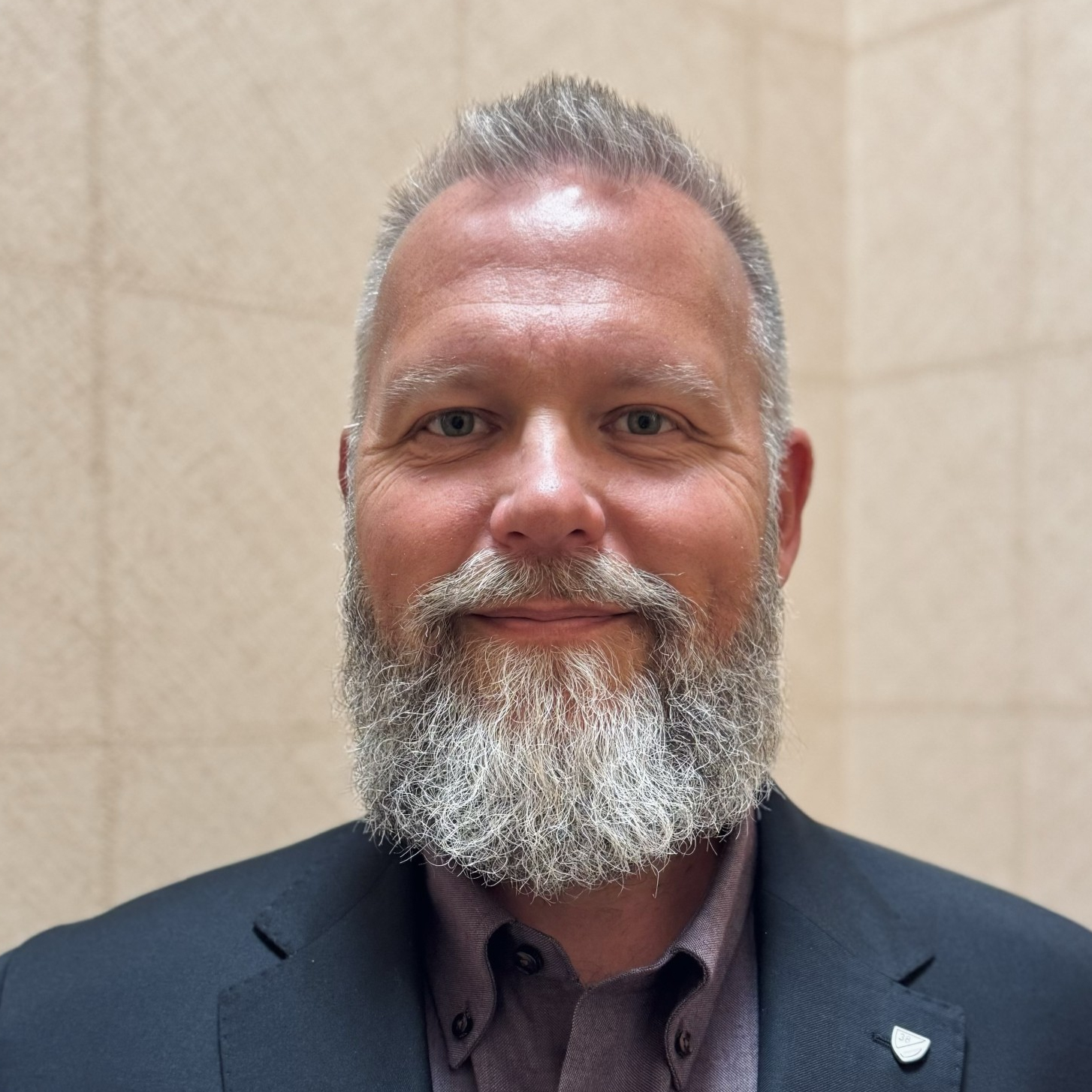 Mike Niileksela